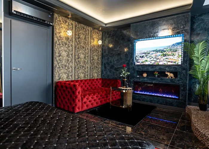 Amj Royal Apartments - 115 - Black Rubby
